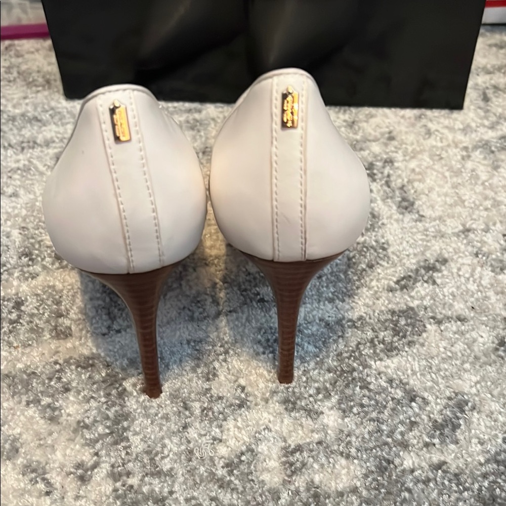 Coach White Elegant Pointed-Toe Heels - Picture 4 of 7